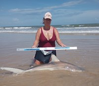 Just Bitten Shark Fishing Team - Lynsay Lewis