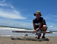 Just Bitten Shark Fishing Team - Walter Colton