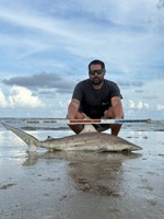 FISH ON CUSTOM LEADERS - Josh Diaz