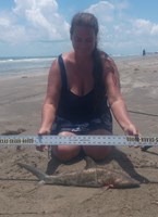 Just Bitten Shark Fishing Team - Lynsay Lewis